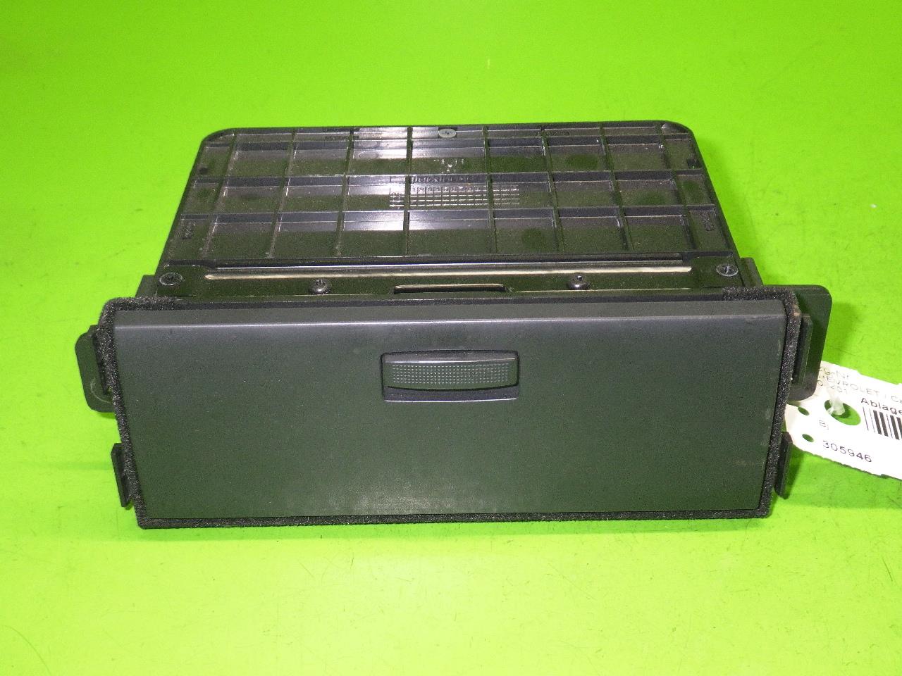 Ablagefach Ablagekasten CHEVROLET CAPTIVA (C100, C140) 2.0 D 4WD - 305946